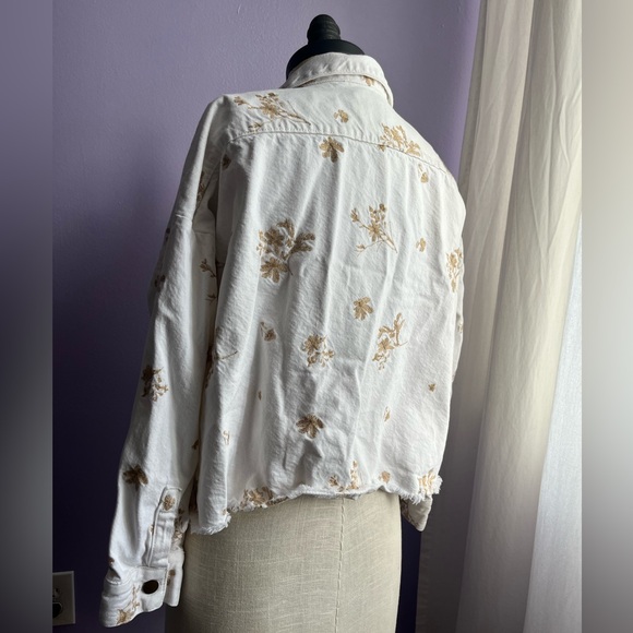 ZARA Embroidered Oversized Denim Jacket - Picture 9 of 10